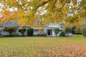 5Rooms life-style in City—“Golden Harvest Retreat”